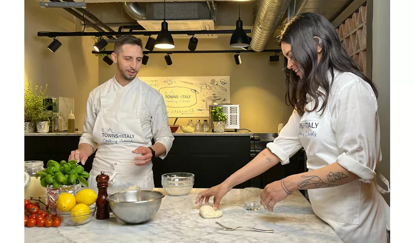 Milan: Pizza and Gelato Making Class