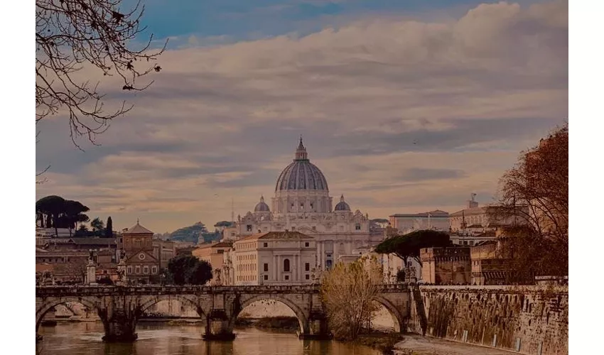 Roma: Tour a piedi + viaggio di andata e ritorno da/per Civitavecchia