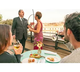 Roma: Opera sul tetto di Trastevere + Aperitivo + Vino