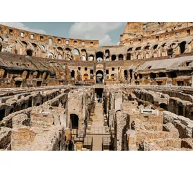 Coliseo, Arena, Foro Romano y Monte Palatino: visita guiada en grupo reducido