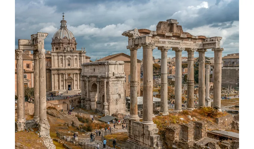 Roman Forum and Palatine Hill Entry with Multimedia Video