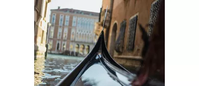 Venice: Gondola Ride with Live Commentary