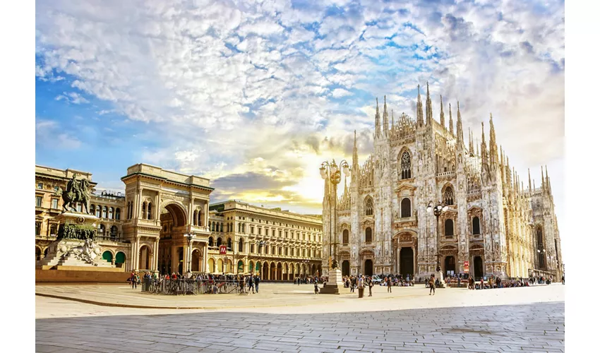 Duomo di Milano: Museum + Rooftops Guided Tour