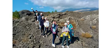 Monte Etna: Excursión guiada de un día desde Taormina + Traslado de ida y vuelta