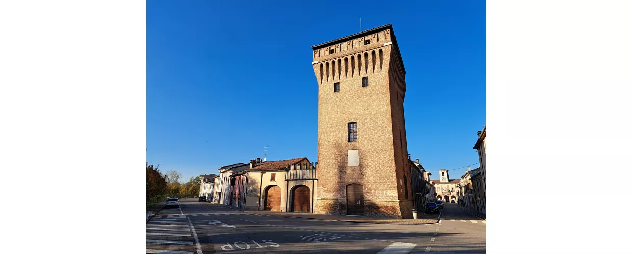 Torrazzo gonzaghesco di Commessaggio