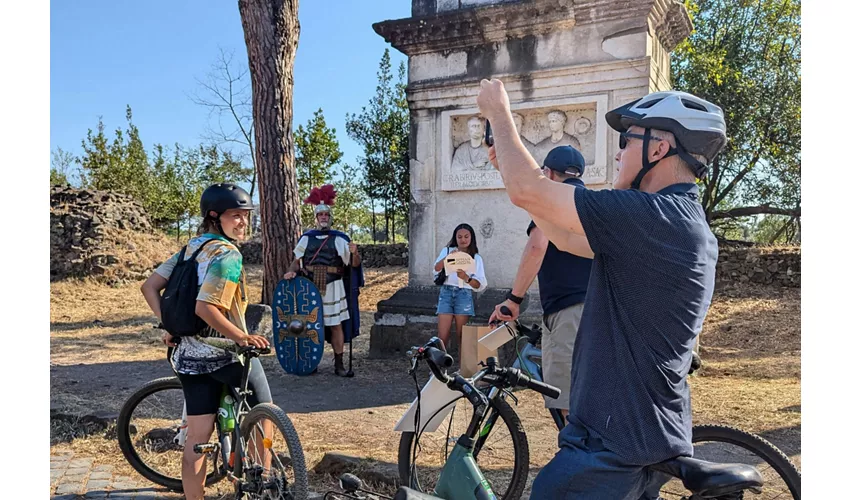 Appia Antica, Acquedotti e Catacombe Roma: Tour in E-Bike