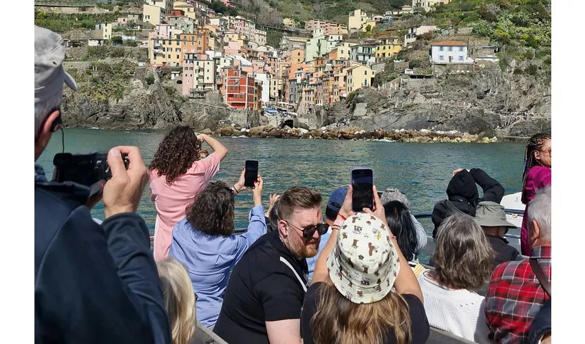 Cinque Terre e Portovenere: Gita di un giorno da Milano + crociera in barca