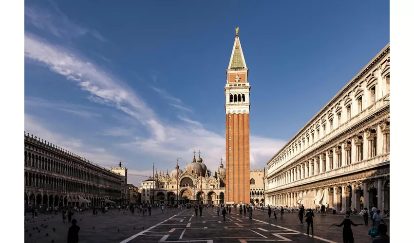 Basílica de San Marcos: Entrada sin colas (sólo Catedral)