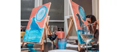 Roma: Esperienza Paint and Sip con vino e pizza italiani