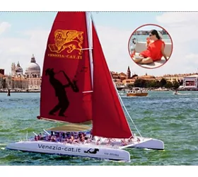 Venice Lagoon: Catamaran Tour + Spritz