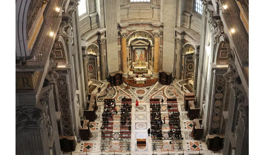 Basilica di San Pietro: Audioguida + accesso alla cupola con l'ascensore