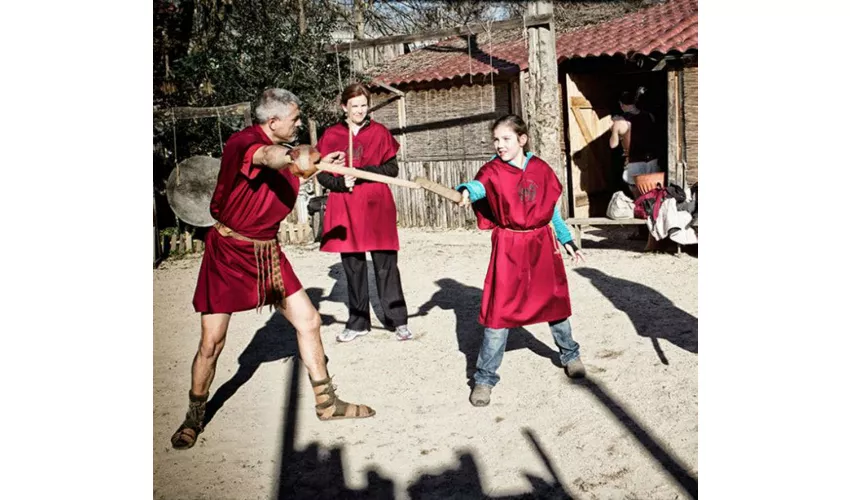 Museo della Scuola dei Gladiatori Roma: Biglietto d'ingresso + 2 ore di formazione sui gladiatori