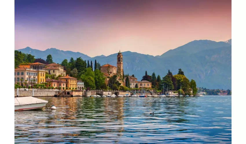 Como, Bellagio y Varenna: Visita guiada en grupo reducido desde Milán + paseo en barco
