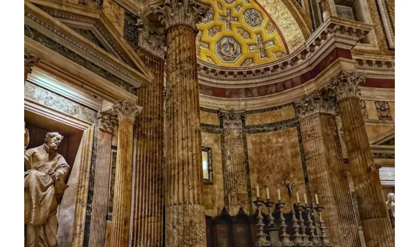 Pantheon: Biglietto con accesso rapido + Tour guidato