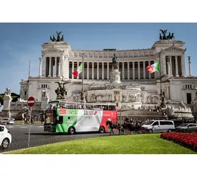 IOBUS Rome: Hop-on Hop-off Bus + Castel Romano Outlet