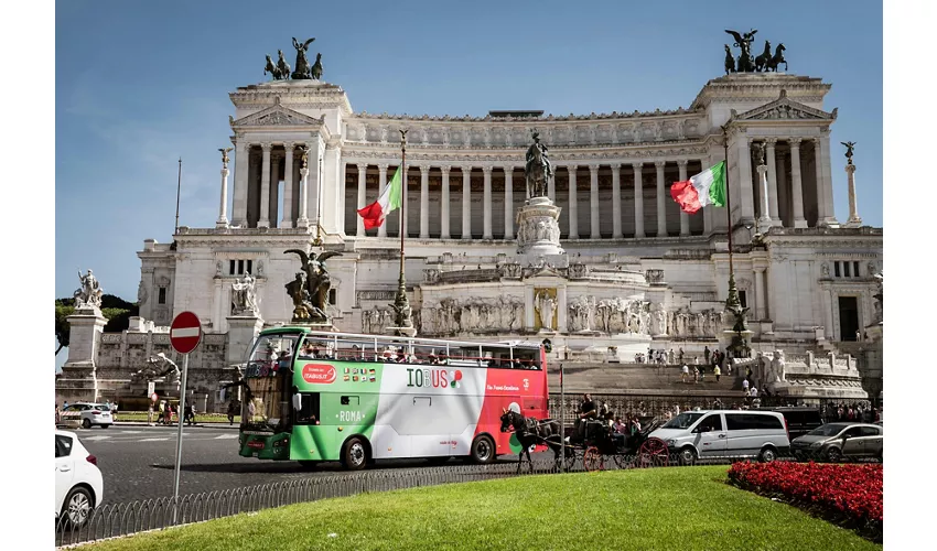 IOBUS Roma - Bus Hop-on Hop-off + Outlet di Castel Romano