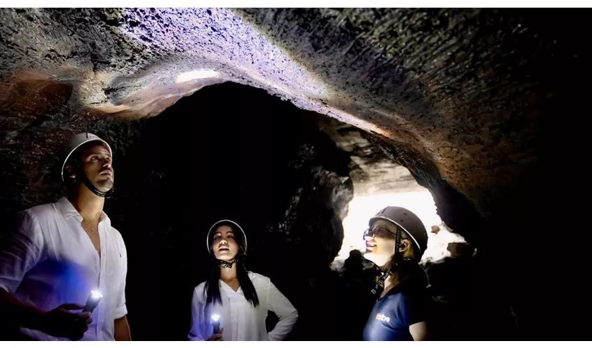 Monte Etna: Excursión guiada de un día desde Taormina + Traslado de ida y vuelta