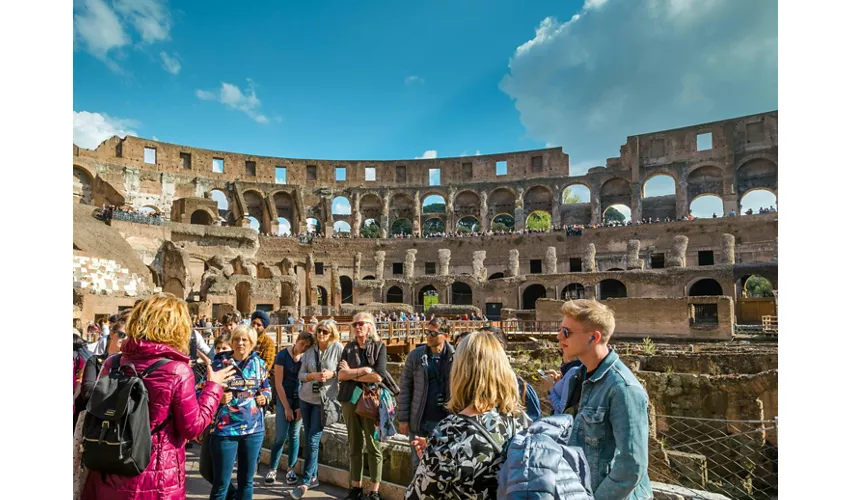 Colosseum, Arena, Underground, Forum & Palatine Hill + Guided Tour