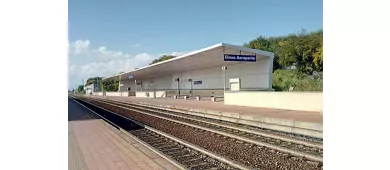 Cagliari: Trasferimento in treno di sola andata dall'aeroporto di Elmas alla stazione di Cagliari