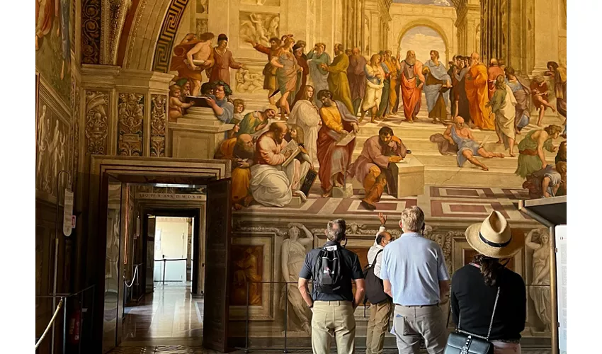 Vatican Museums & Sistine Chapel: Small Group Guided Tour