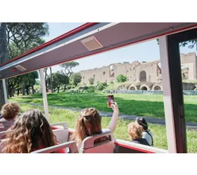 Catacombs Rome: Skip the Line Ticket, Guided Tour + Roundtrip Transfer