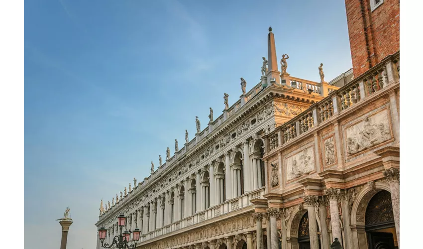 Doge's Palace: Fast Track Entry