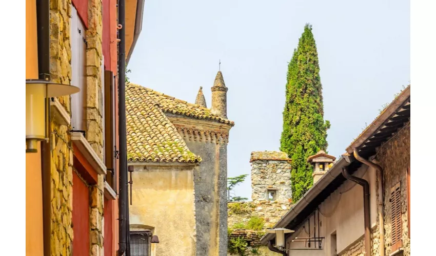 Sirmione e il Lago di Garda: Tour guidato da Verona + Barca privata + Degustazione di Spritz