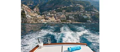 Costiera Amalfitana: Tour in barca per piccoli gruppi da Positano + spuntini e bevande