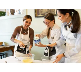 Roma: Clase de cocina de raviolis, fettuccine y tiramisú