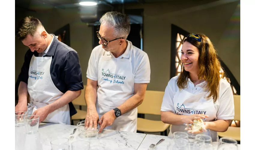 Rome: Pizza and Gelato Cooking Class
