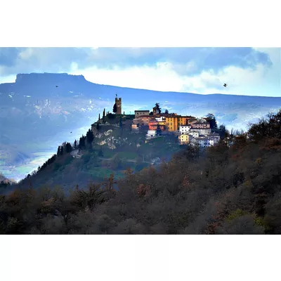 50x50 Capitali al quadrato