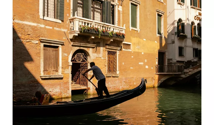 Venice: Private Gondola Ride