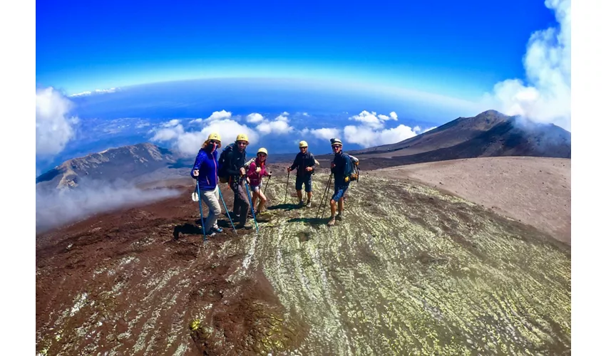 Excursión a la cima del Etna Norte en 4x4 + regreso a pie