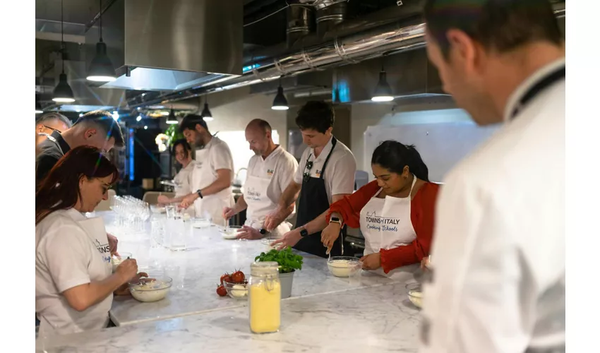 Rome: Pizza and Gelato Cooking Class