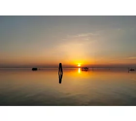 Chioggia: Guided Venetian Lagoon Sunset Boat Tour