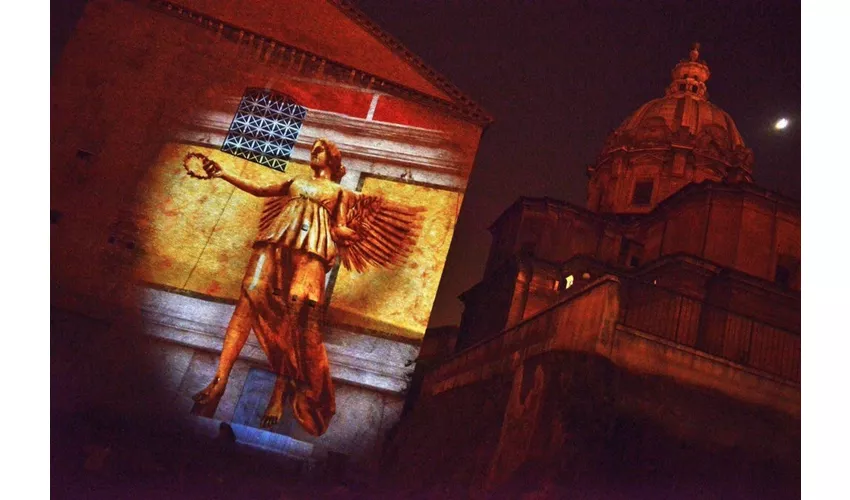 Foro Romano y Colina Palatina: Entrada + Espectáculo nocturno de luces