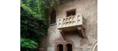 Verona: Day Trip from Venice