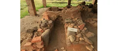 Museo Arqueológico y Yacimiento de Naxos: Entrada + Audioguía