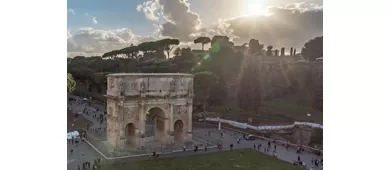 Coliseo, Foro Romano y monte Palatino + Tour guiado semiprivado en inglés