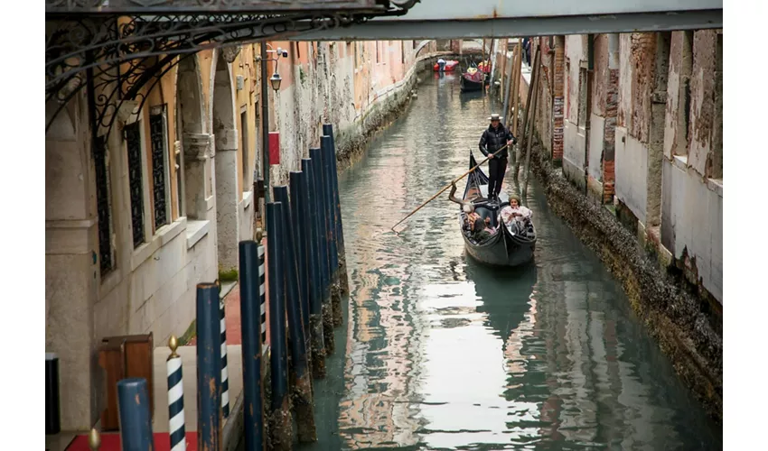 Murano, Burano & Venice: Day Trip from Punta Sabbioni + Glass Demonstration