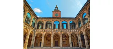 Archiginnasio de Bolonia: Audioguía + Degustación de comida típica