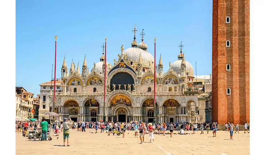 Basílica de San Marcos: Entrada sin colas (sólo Catedral)