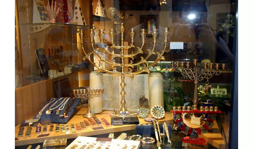 Venice: Jewish Quarter Guided Tour with Synagogue Entry Ticket