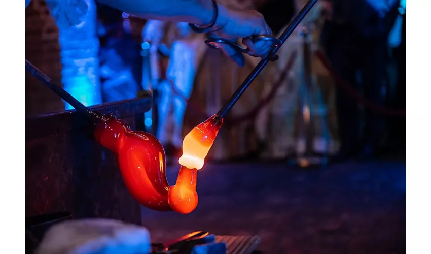 Murano: Spettacolo di soffiatura del vetro con Prosecco