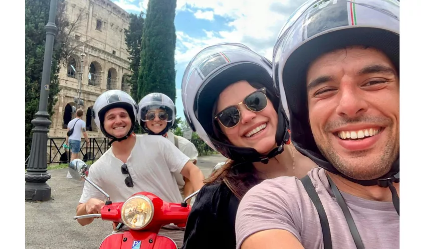 Roma: Visita guiada en Vespa