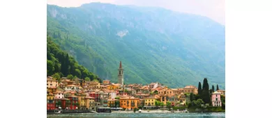 Bellano, Varenna, Bellagio e Como: Tour guidato in giornata da Milano + traghetto