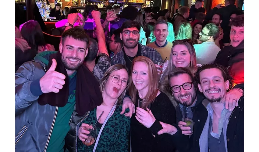 Milán: Visita guiada a un pub italiano