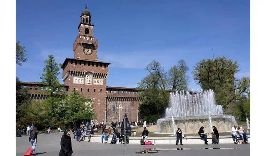 Castello Sforzesco: Guided Tour + Pietà Rondanini