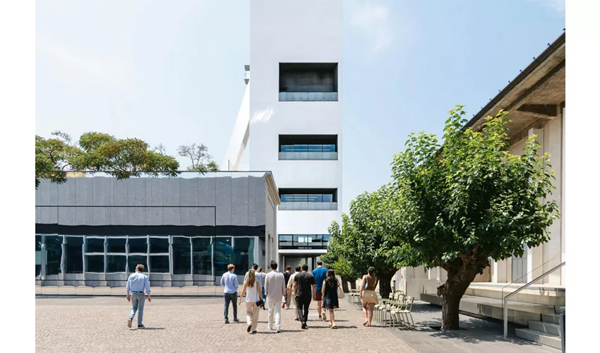 Fondazione Prada Milan: Entry Ticket