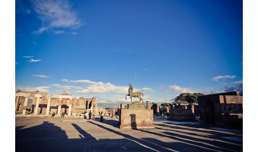 Pompei: Visita guidata + Pranzo + Gita di un giorno da Roma